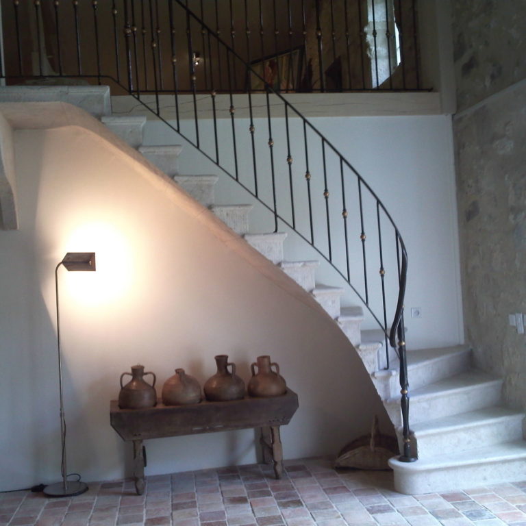 escalier balancé en pierre un quart tournant avec palier