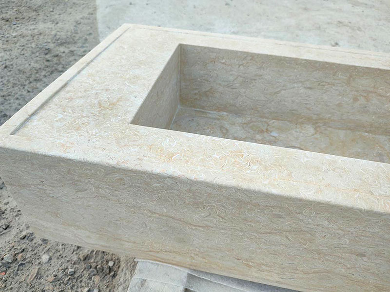 grande double vasque évier en pierre naturelle beige clair calcaire marbre salle de bain lavabo contemporain minimaliste sur mesure